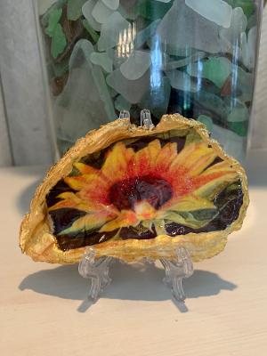 Sunflower Oyster Shell Trinket/Ring Holder